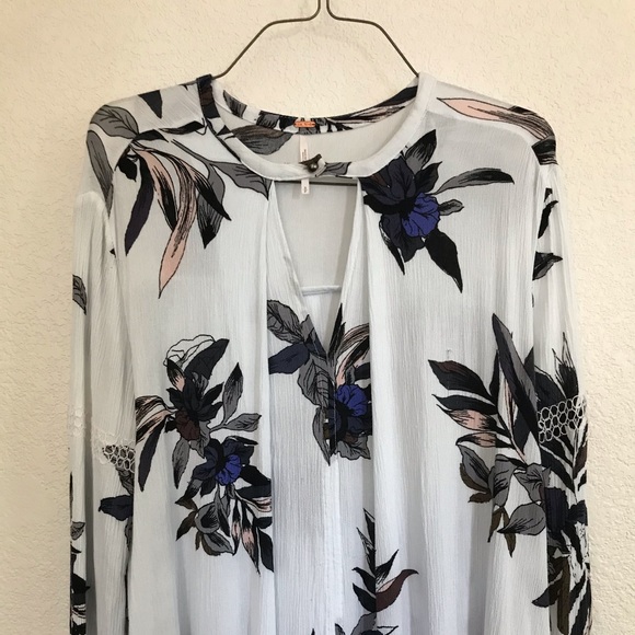 ❗️SOLD ❗️Boho Bundle - Picture 5 of 6